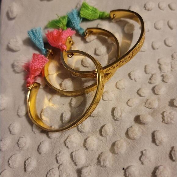 SET of 3 Lilly Pulitzer Tassel Cuff Bracelets Pink Blue Green Tassels Gold Tone - Picture 1 of 3